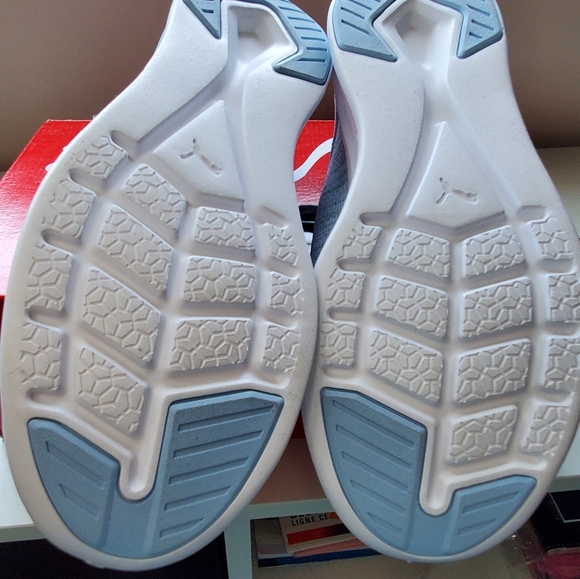 NIB, Puma Ignite Flash evoKNIT Sneakers - Picture 6 of 7